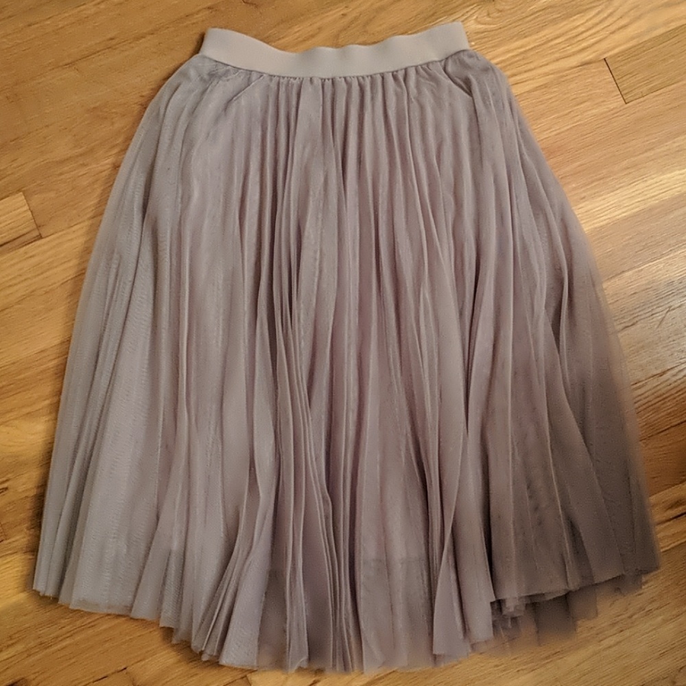 Lavender midi tulle skirt
